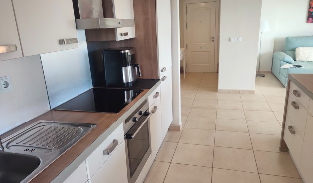 Resale - Apartment -
Altaona Golf - Inland