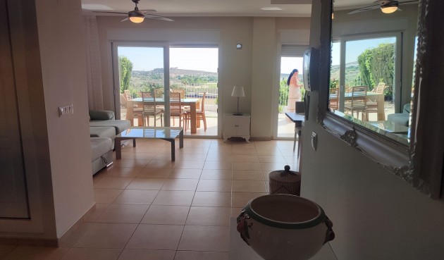 Resale - Apartment -
Altaona Golf - Inland