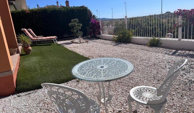 Resale - Apartment -
Altaona Golf - Inland