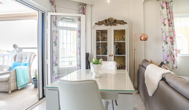 Resale - Villa -
San Fulgencio - Costa Blanca