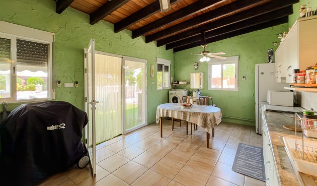 Återförsäljning - Villa -
Catral - Costa Blanca