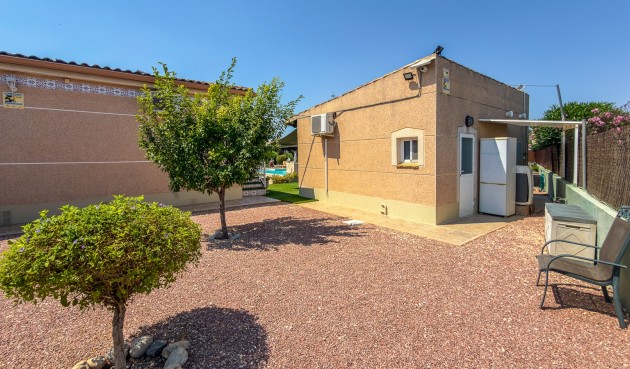 Återförsäljning - Villa -
Catral - Costa Blanca