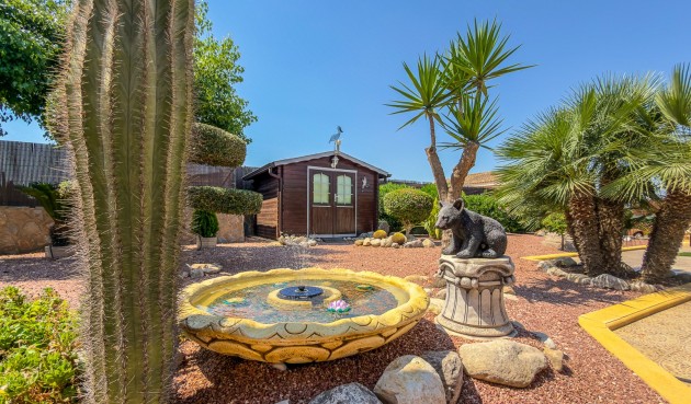 Återförsäljning - Villa -
Catral - Costa Blanca