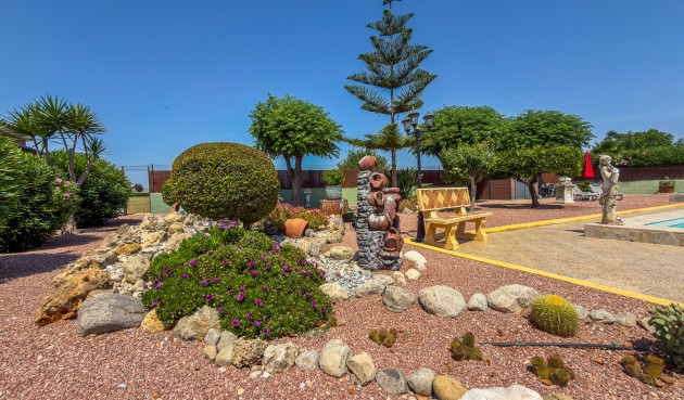 Återförsäljning - Villa -
Catral - Costa Blanca