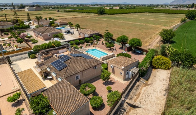 Återförsäljning - Villa -
Catral - Costa Blanca