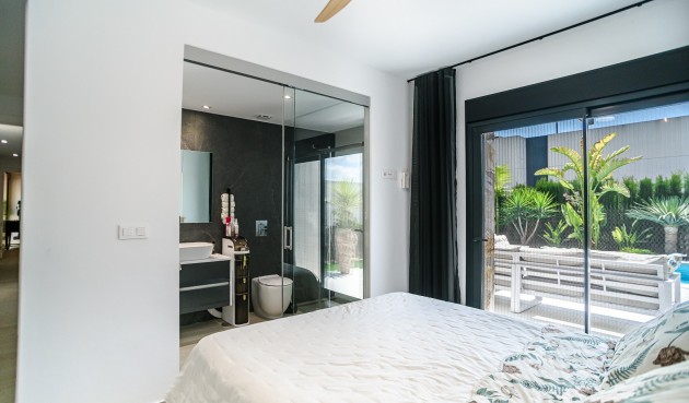 Resale - Villa -
Algorfa - Inland