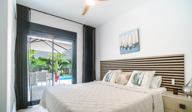 Resale - Villa -
Algorfa - Inland