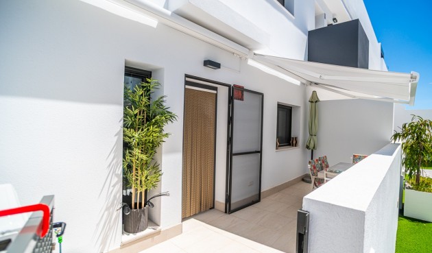Resale - Apartment -
Torrevieja - Costa Blanca