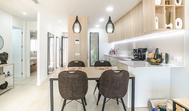 Resale - Apartment -
Torrevieja - Costa Blanca