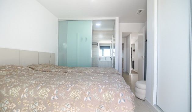 Resale - Apartment -
Torrevieja - Costa Blanca