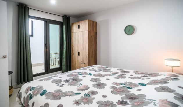 Resale - Apartment -
Torrevieja - Costa Blanca