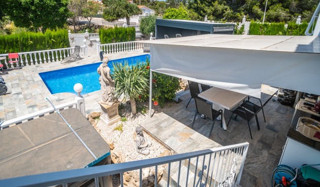 Resale - Villa -
La Marina - Costa Blanca