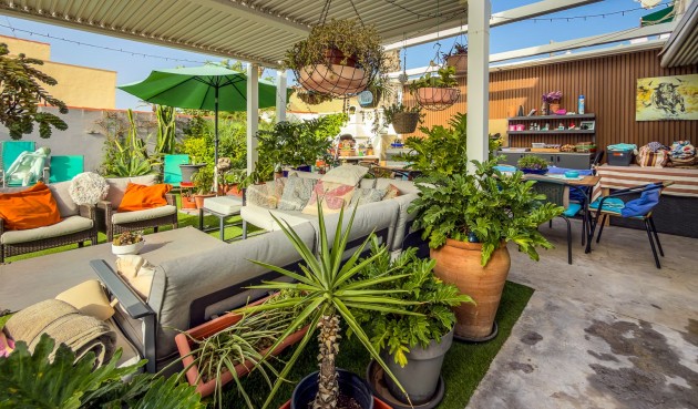 Resale - Villa -
Torrevieja - Costa Blanca