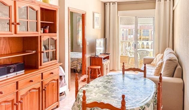 Reventa - Apartment -
Torrevieja - Costa Blanca