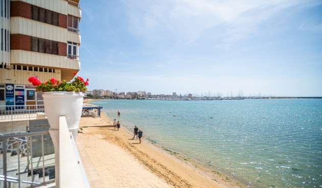 Resale - Apartment -
Torrevieja - Costa Blanca