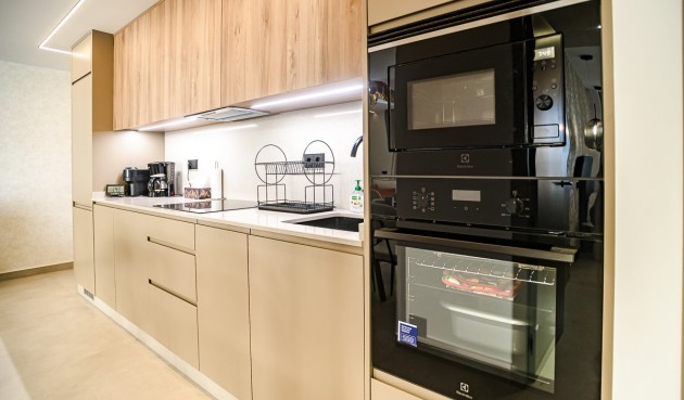 Resale - Apartment -
Torrevieja - Costa Blanca