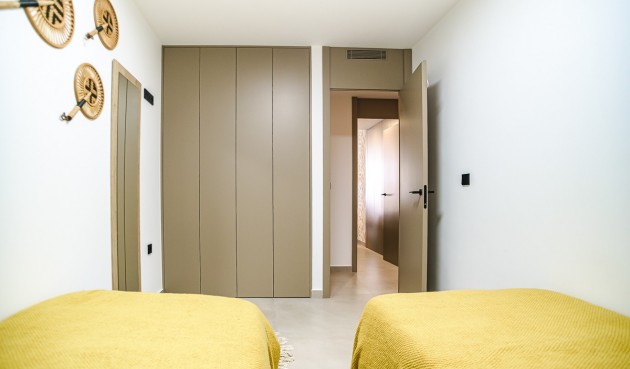 Resale - Apartment -
Torrevieja - Costa Blanca