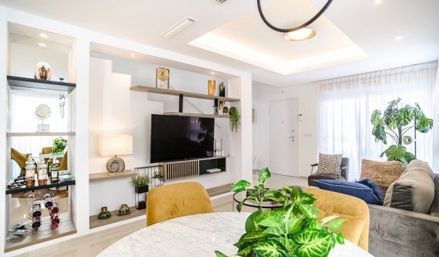 Resale - Villa -
Ciudad Quesada - Costa Blanca