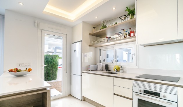 Resale - Villa -
Ciudad Quesada - Costa Blanca