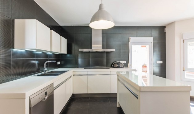 Resale - Villa -
Molina De Segura - Inland