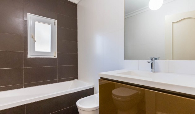 Resale - Villa -
Molina De Segura - Inland