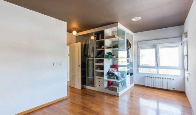 Resale - Villa -
Molina De Segura - Inland