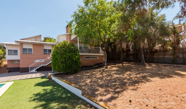 Resale - Villa -
Molina De Segura - Inland