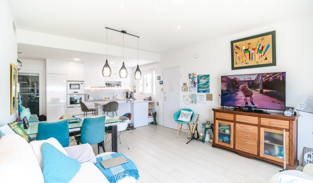 Resale - Villa -
Pilar de la Horadada - Costa Blanca