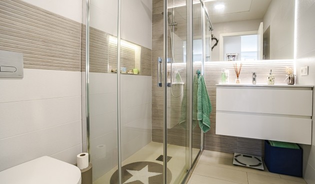 Resale - Villa -
Pilar de la Horadada - Costa Blanca