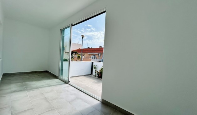 Resale - Bungalow -
La Siesta - Costa Blanca