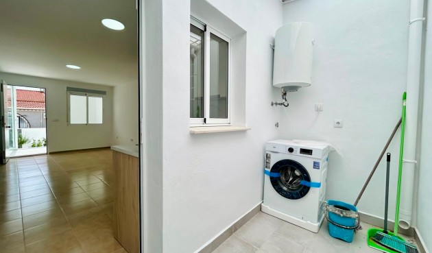 Resale - Bungalow -
La Siesta - Costa Blanca