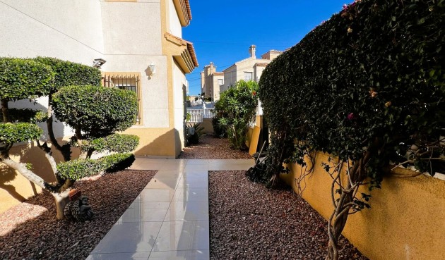 Reventa - Villa -
Orihuela Costa - Costa Blanca