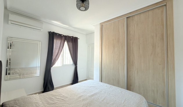 Reventa - Villa -
Orihuela Costa - Costa Blanca