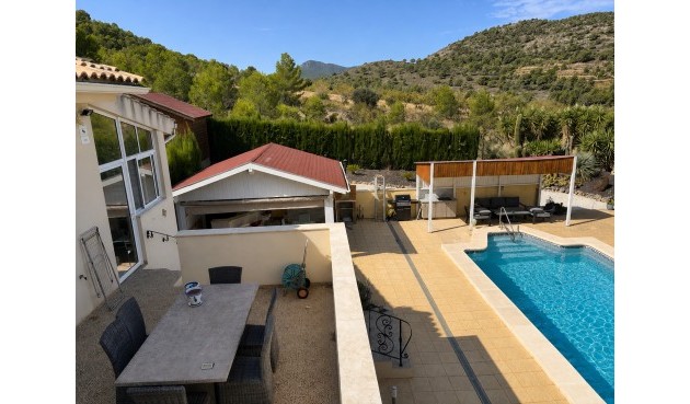 Resale - Villa -
La Zarza - Inland
