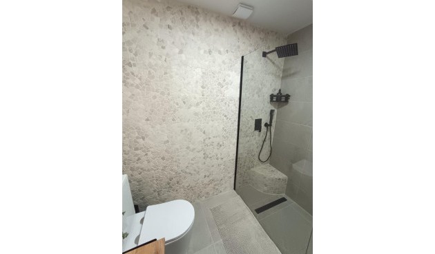 Resale - Bungalow -
Orihuela Costa - Costa Blanca