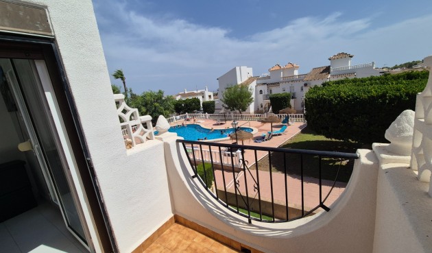 Resale - Bungalow -
San Miguel de Salinas - Inland