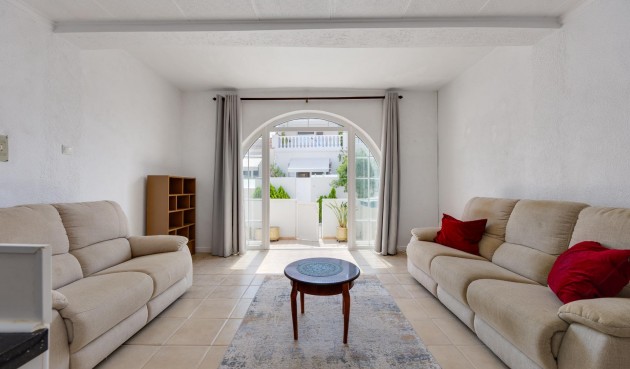 Resale - Town House -
Torrevieja - La Siesta - El Salado - Torreta