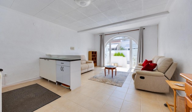 Resale - Town House -
Torrevieja - La Siesta - El Salado - Torreta