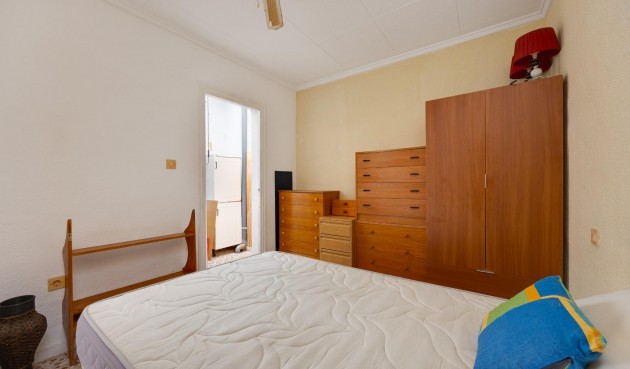 Resale - Town House -
Torrevieja - La Siesta - El Salado - Torreta