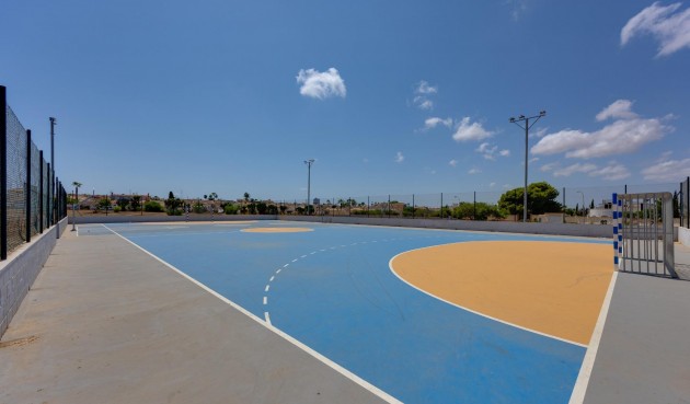 Resale - Town House -
Torrevieja - La Siesta - El Salado - Torreta