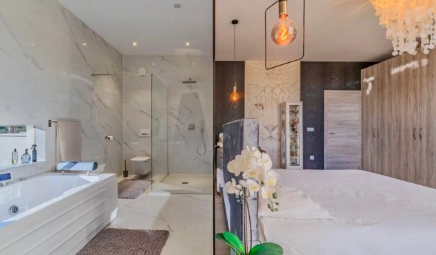Reventa - Villa -
Benijofar - Costa Blanca
