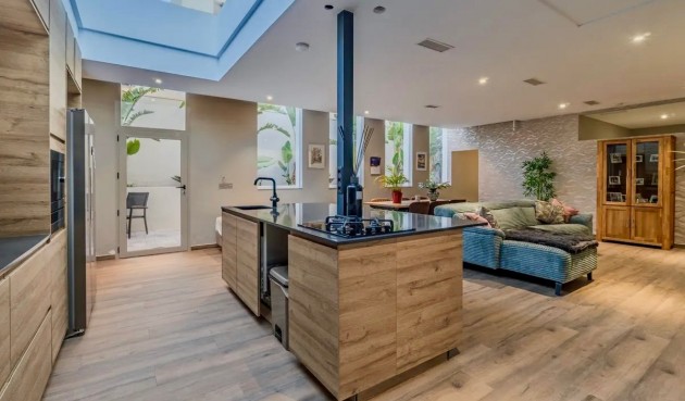 Reventa - Villa -
Benijofar - Costa Blanca