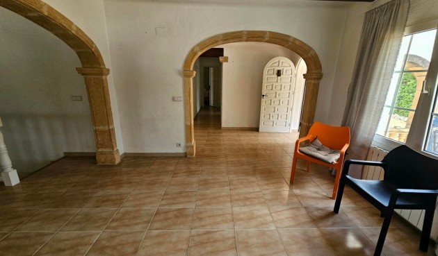 Resale - Villa -
Jávea - Costa Blanca