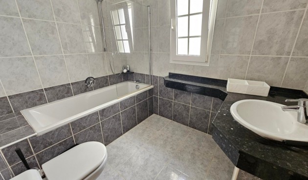 Resale - Villa -
Jávea - Costa Blanca