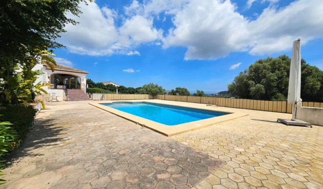 Resale - Villa -
Jávea - Costa Blanca