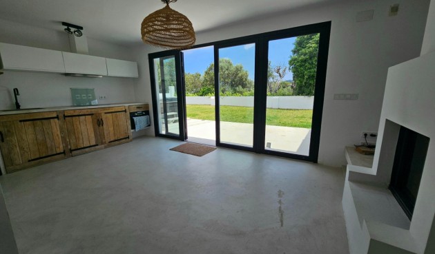 Resale - Villa -
Jávea - Costa Blanca
