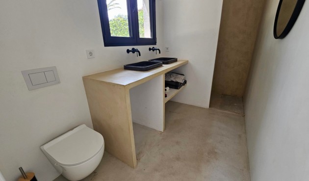 Resale - Villa -
Jávea - Costa Blanca