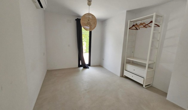 Resale - Villa -
Jávea - Costa Blanca