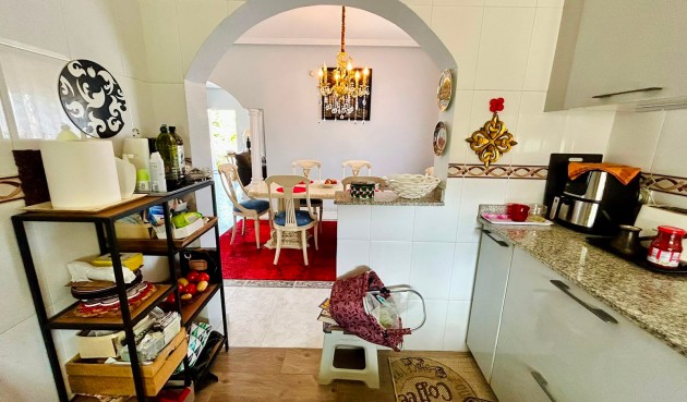 Resale - Villa -
Orihuela - Inland