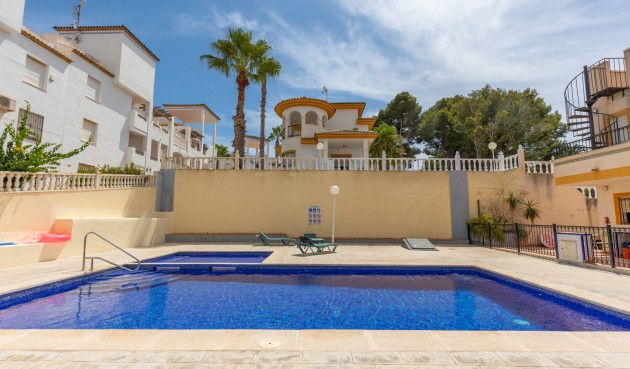 Resale - Apartment -
Orihuela - Inland
